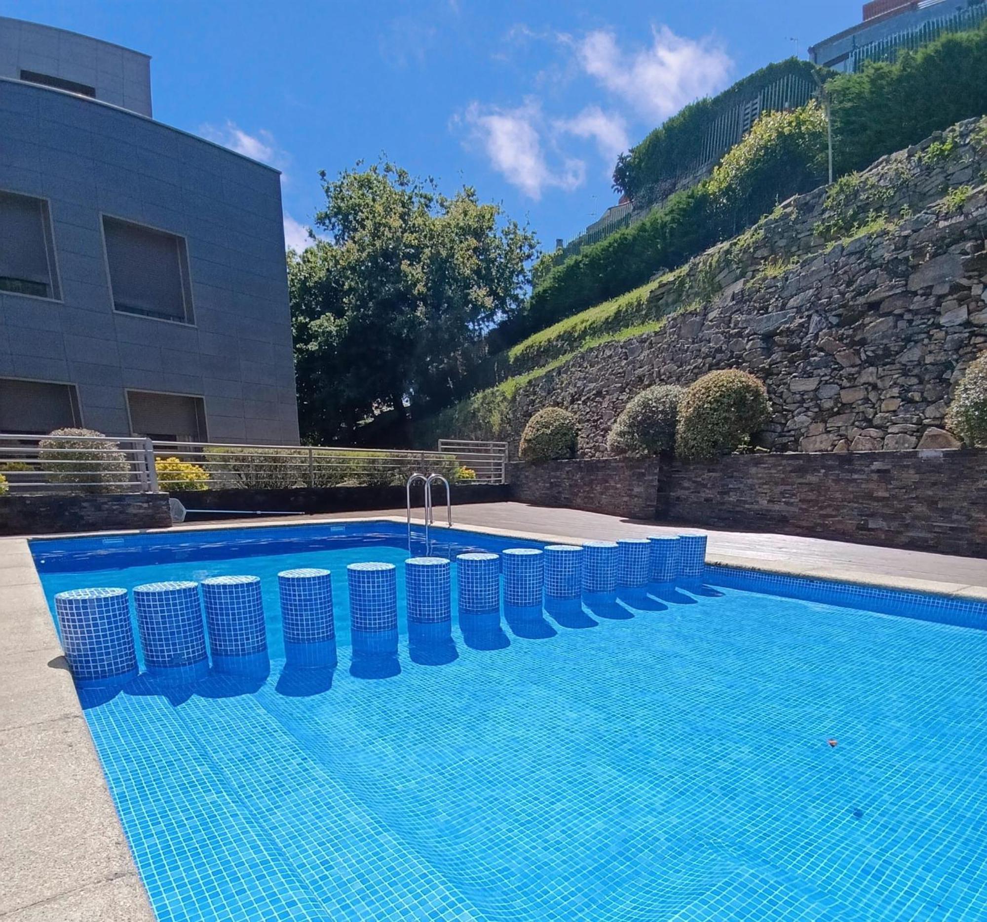Atico Chill-Out De Lujo Con Piscina Y Parking Gratis Apartment Vigo Ngoại thất bức ảnh